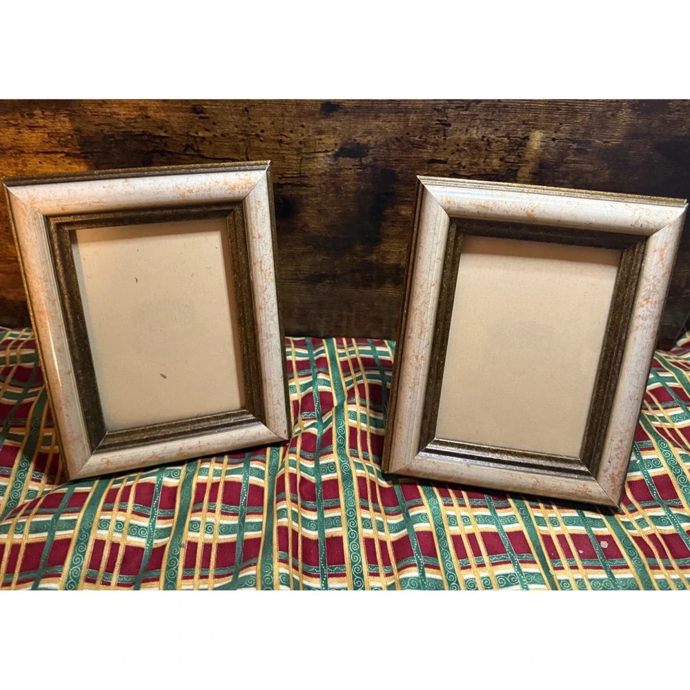 Vintage Style Gold and Cream Distressed Picture Frame Set of 2 for 4x6 Photos